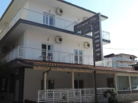 Hermioni Inn 