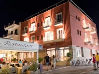 Astros Beach Boutique Hotel 