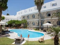 Louiza Hotel 