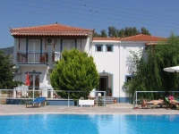 Annamaria Studios & Apartments 