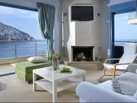 Xenia Residence & Suites 
