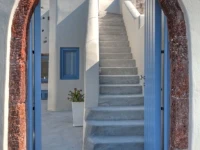 Luna Santorini Suites 