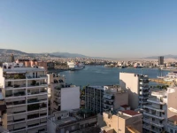 A Luxury Maisonette with Sea View 