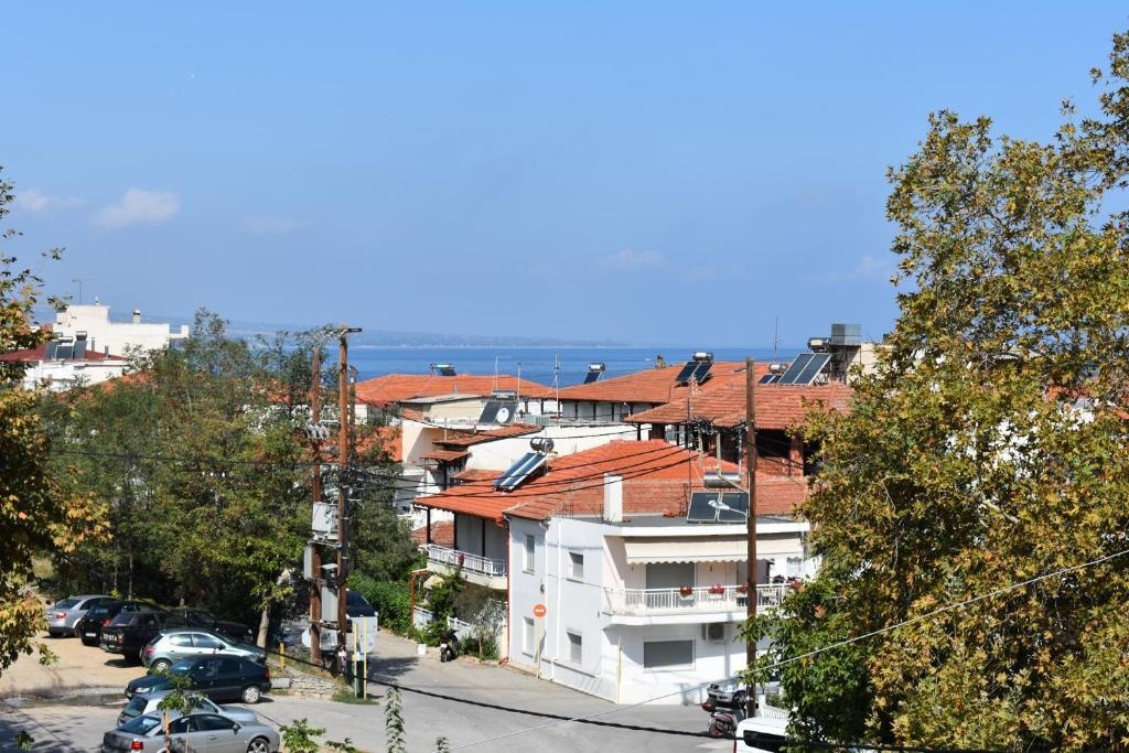 Galanis Studios and Apartments 