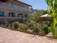 Stamatakis Boutique Studios 