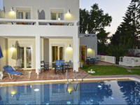 Oliv Apartments