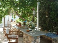 Smaragda Rooms & Studios 
