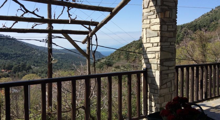 Aspasias Traditional Guesthouse 
