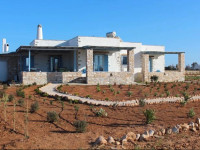 Nakos Homes