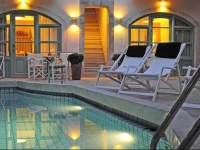 Mythos Suites Hotel 