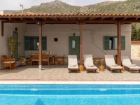 Maistros Villa 