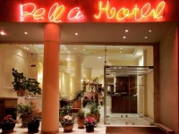 Pella 