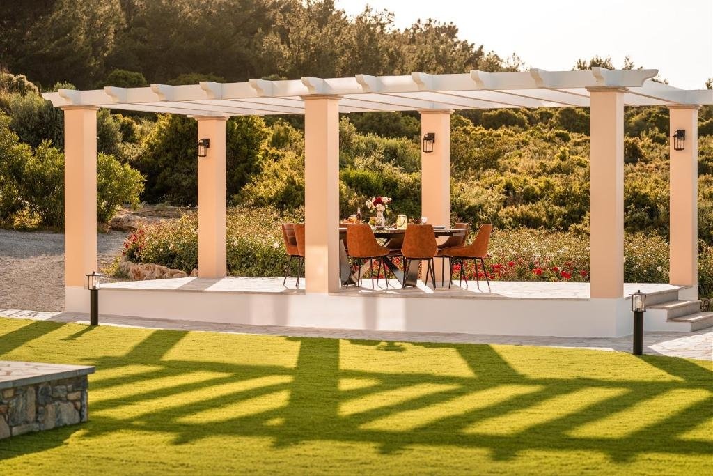 Grand View Villas 