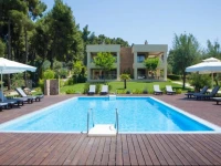 Polyastron Place Hotel 