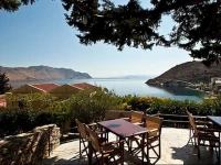 Niriides Hotel Apartments 