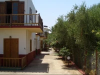Frossini Apartments 