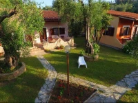 Anneta Studios 