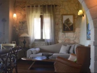 VivianвЂ™s Stone House 
