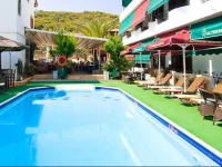 Yianna Hotel 