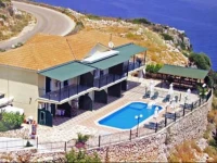 Agnantio Apartments 