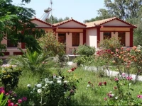 Dianthi Apartments 
