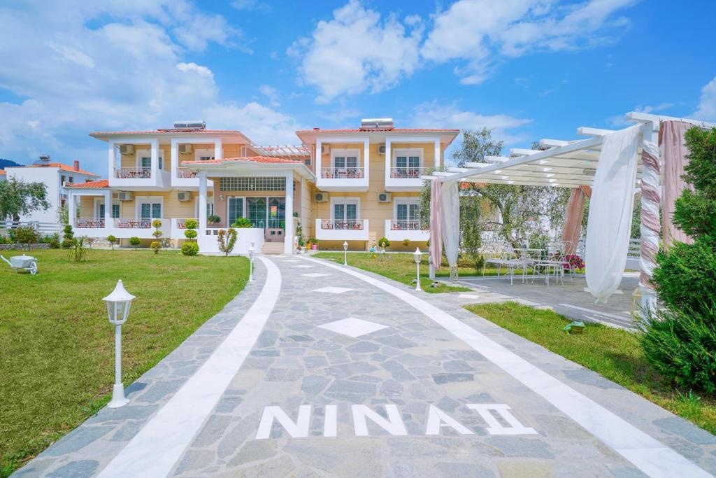 Nina Studios 2 