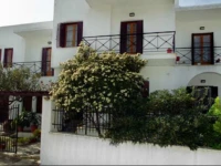Karagiozos Studios & Apartments 