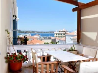 Guesthouse Niriides 