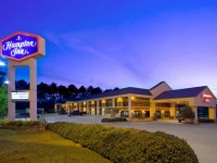 Hampton Inn Longview South 3*