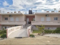 Skamagkas G. Apartments 