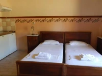 Ktima Holoway Apartments 