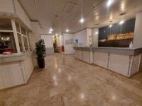 Villa Andrews Hotel 