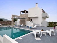 Xenos Villa 