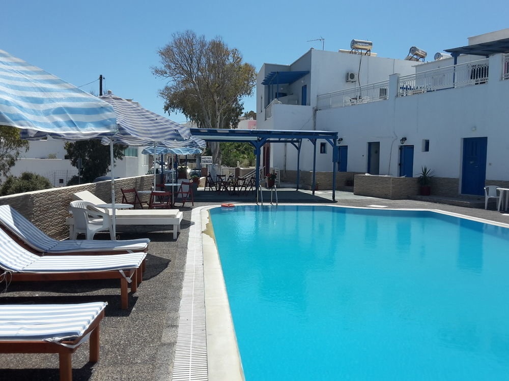 Hotel Thirasia 