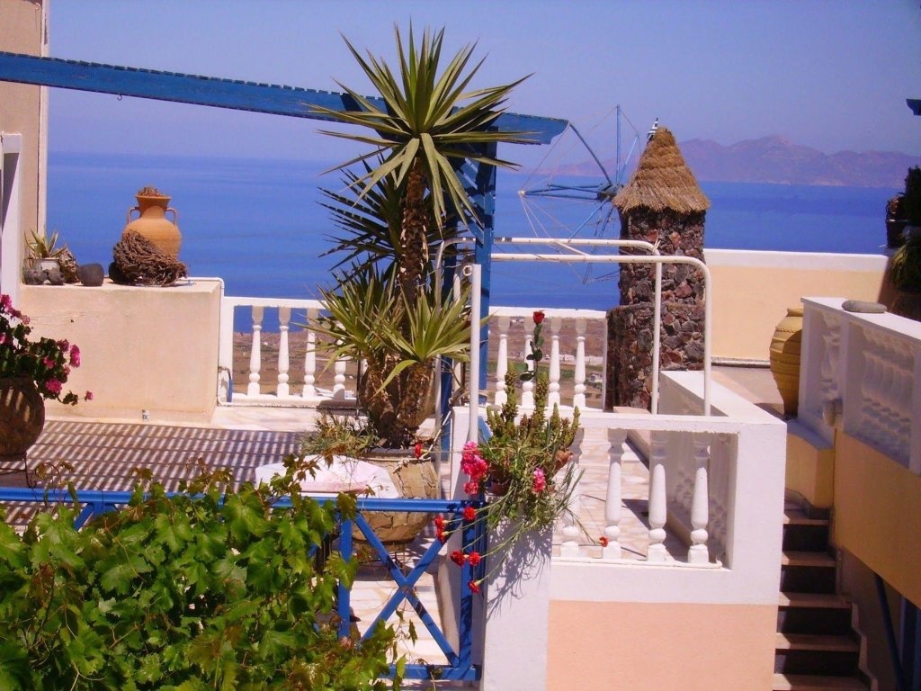 Hotel Thira 