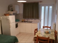 Schinas Apts. 