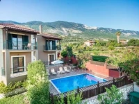VILLA NEFELI 