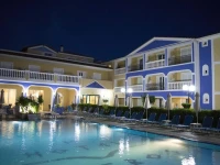Hotel Petros 