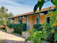 Nikolaos Apartments 