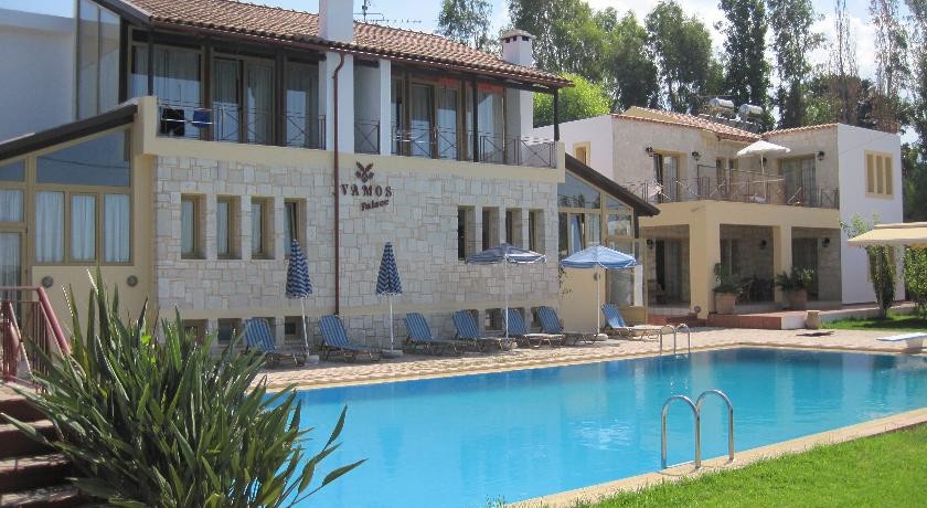 Vamos Palace Apartments 