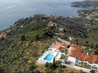Skiathos Club Hotel & Suites 