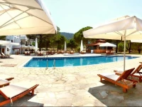Alexandros Hotel Apartments 