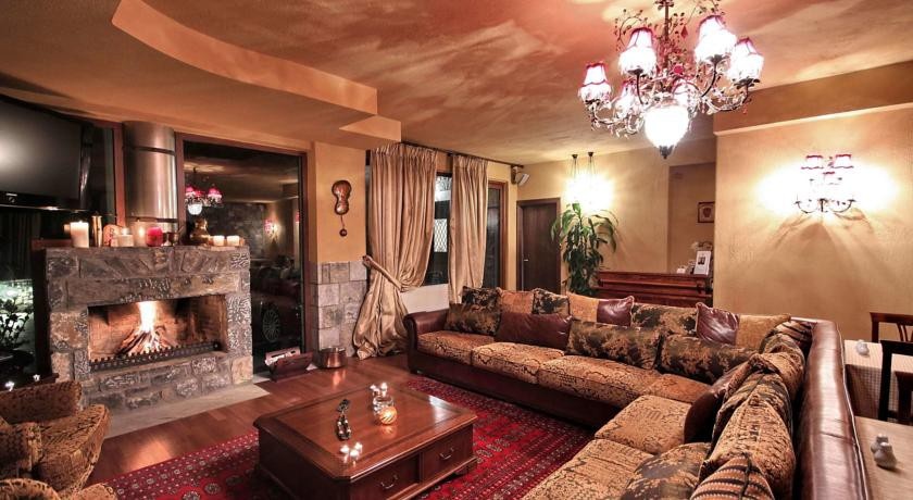 Aiora Guesthouse 