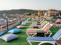 Cunda Beyaz Balina 