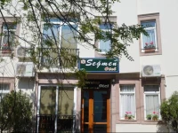Harakop Segmen Hotel 