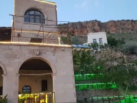 Wonderland Cave Hotel 