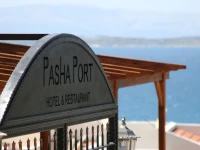 Pasha Port Hotel &amp; Restaurant 