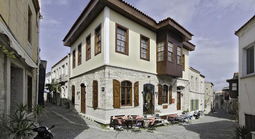 Tilla Rooms 