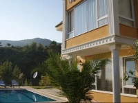 Dream Holiday Villa 1 