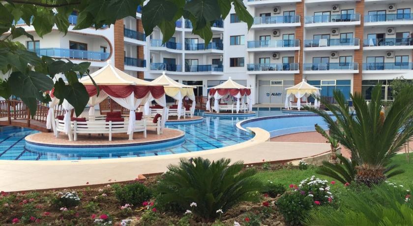 Family suite in Azura Park 